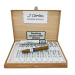 J Cortes Dominican Corona Tubed